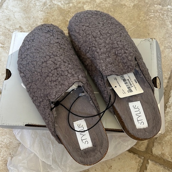 Stylus clog/slip on NWT - Picture 1 of 6